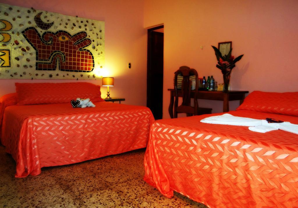 Hotel Kekoldi De กรานาดา ภายนอก รูปภาพ