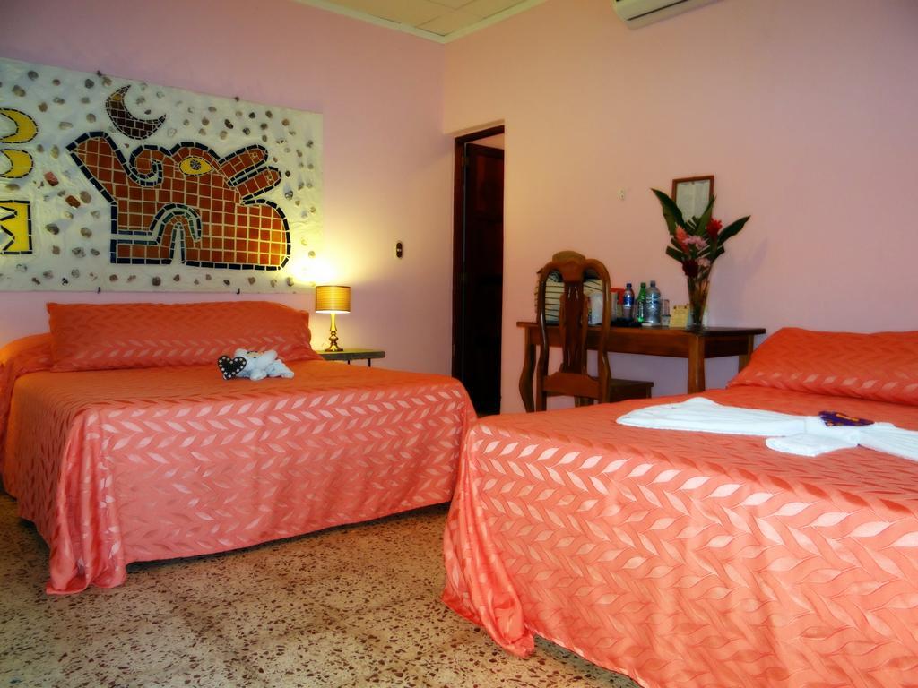 Hotel Kekoldi De กรานาดา ภายนอก รูปภาพ