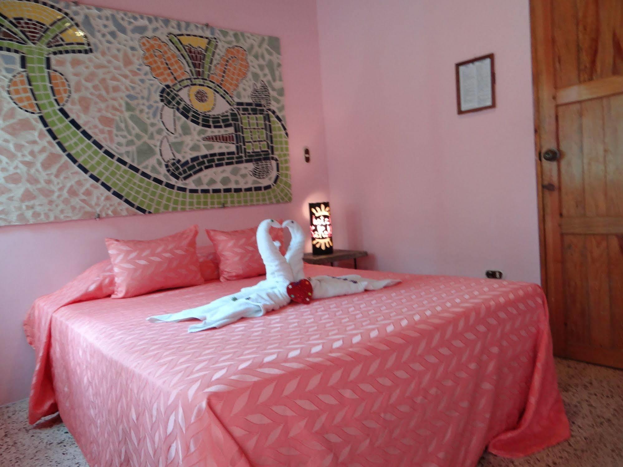 Hotel Kekoldi De กรานาดา ภายนอก รูปภาพ